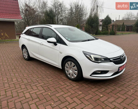 Білий Опель Астра, об'ємом двигуна 1.6 л та пробігом 182 тис. км за 10700 $, фото 5 на Automoto.ua