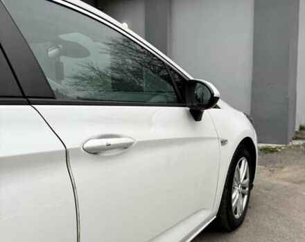 Белый Опель Астра, объемом двигателя 1.6 л и пробегом 223 тыс. км за 11000 $, фото 72 на Automoto.ua