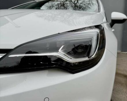 Белый Опель Астра, объемом двигателя 1.6 л и пробегом 223 тыс. км за 11000 $, фото 6 на Automoto.ua