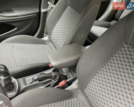 Белый Опель Астра, объемом двигателя 1.6 л и пробегом 221 тыс. км за 10600 $, фото 37 на Automoto.ua