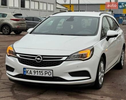 Белый Опель Астра, объемом двигателя 1.6 л и пробегом 248 тыс. км за 9700 $, фото 6 на Automoto.ua