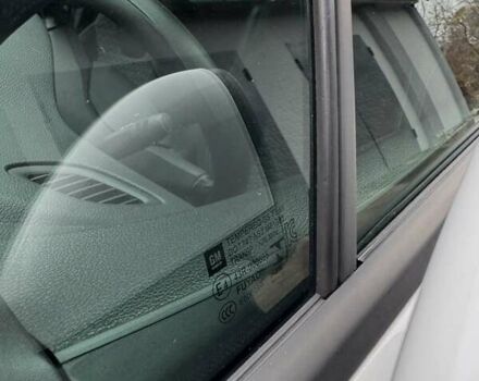 Белый Опель Астра, объемом двигателя 1.6 л и пробегом 223 тыс. км за 11000 $, фото 89 на Automoto.ua