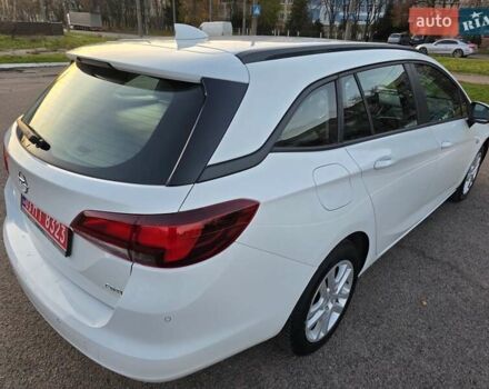 Белый Опель Астра, объемом двигателя 1.6 л и пробегом 178 тыс. км за 9999 $, фото 18 на Automoto.ua