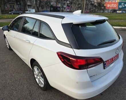 Белый Опель Астра, объемом двигателя 1.6 л и пробегом 178 тыс. км за 9999 $, фото 22 на Automoto.ua