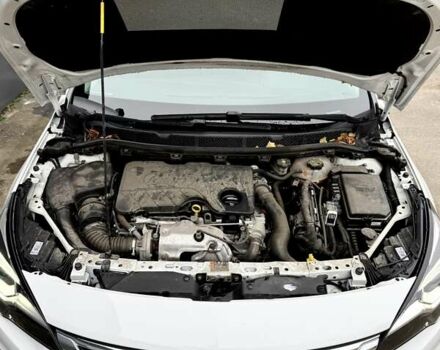 Белый Опель Астра, объемом двигателя 1.6 л и пробегом 223 тыс. км за 11000 $, фото 28 на Automoto.ua