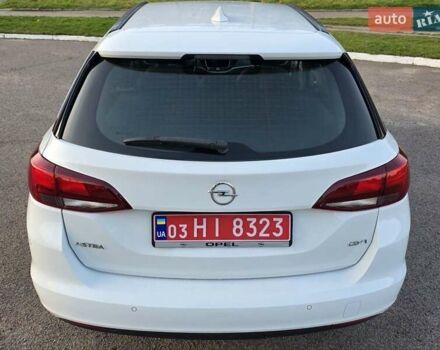 Белый Опель Астра, объемом двигателя 1.6 л и пробегом 178 тыс. км за 9999 $, фото 8 на Automoto.ua