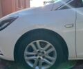 Белый Опель Астра, объемом двигателя 1.6 л и пробегом 296 тыс. км за 10000 $, фото 5 на Automoto.ua