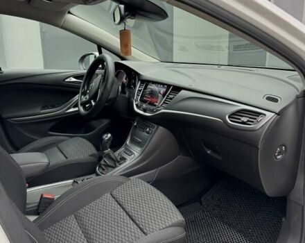 Белый Опель Астра, объемом двигателя 1.6 л и пробегом 223 тыс. км за 11000 $, фото 75 на Automoto.ua