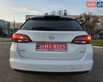 Белый Опель Астра, объемом двигателя 1.6 л и пробегом 178 тыс. км за 9999 $, фото 40 на Automoto.ua