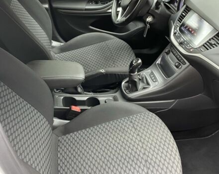 Белый Опель Астра, объемом двигателя 1.6 л и пробегом 221 тыс. км за 10700 $, фото 16 на Automoto.ua