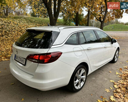 Опель Астра 2019 в Кропивницком (Кировограде) на Automoto.ua Белый Опель Астра, объемом двигателя 1.6 л и пробегом 217 тыс. км за 11500 $, фото 7 на Automoto.ua