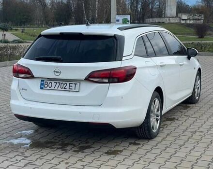 Білий Опель Астра, об'ємом двигуна 1.6 л та пробігом 198 тис. км за 11000 $, фото 4 на Automoto.ua