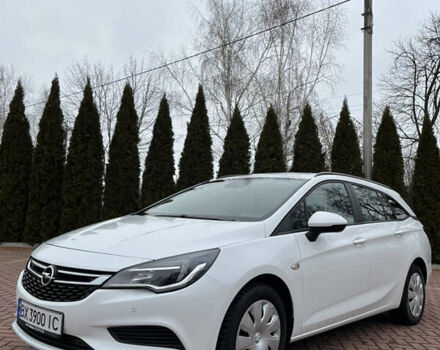 Белый Опель Астра, объемом двигателя 1.6 л и пробегом 129 тыс. км за 10500 $, фото 45 на Automoto.ua