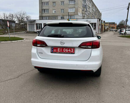 Белый Опель Астра, объемом двигателя 1.6 л и пробегом 190 тыс. км за 10799 $, фото 10 на Automoto.ua