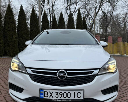 Белый Опель Астра, объемом двигателя 1.6 л и пробегом 129 тыс. км за 10500 $, фото 3 на Automoto.ua