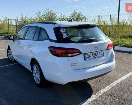 Белый Опель Астра, объемом двигателя 1.6 л и пробегом 250 тыс. км за 11000 $, фото 7 на Automoto.ua