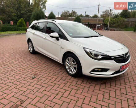 Белый Опель Астра, объемом двигателя 1.6 л и пробегом 152 тыс. км за 11100 $, фото 4 на Automoto.ua