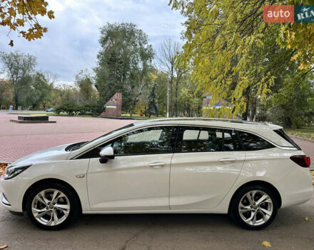 Опель Астра 2019 в Кропивницком (Кировограде) на Automoto.ua Белый Опель Астра, объемом двигателя 1.6 л и пробегом 217 тыс. км за 11500 $, фото 3 на Automoto.ua