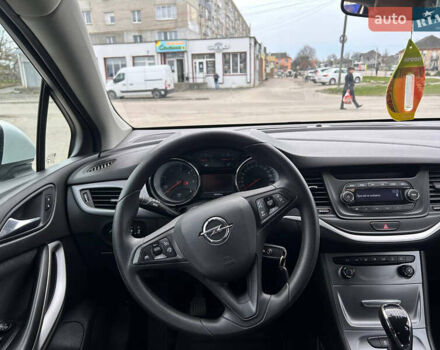 Белый Опель Астра, объемом двигателя 1.6 л и пробегом 195 тыс. км за 9899 $, фото 17 на Automoto.ua