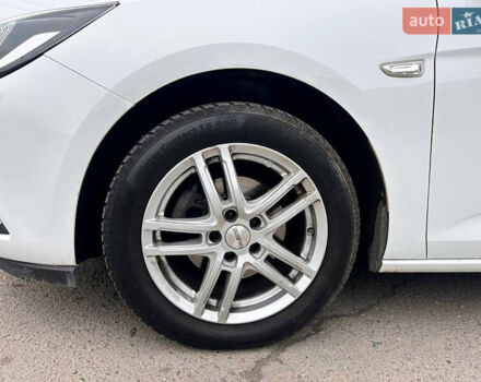 Белый Опель Астра, объемом двигателя 1.6 л и пробегом 195 тыс. км за 9899 $, фото 31 на Automoto.ua