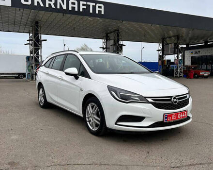 Белый Опель Астра, объемом двигателя 1.6 л и пробегом 195 тыс. км за 9899 $, фото 1 на Automoto.ua