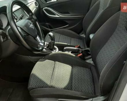 Белый Опель Астра, объемом двигателя 1.6 л и пробегом 167 тыс. км за 11450 $, фото 24 на Automoto.ua