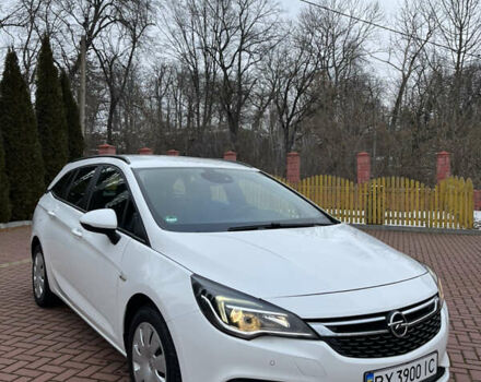 Белый Опель Астра, объемом двигателя 1.6 л и пробегом 129 тыс. км за 10500 $, фото 5 на Automoto.ua