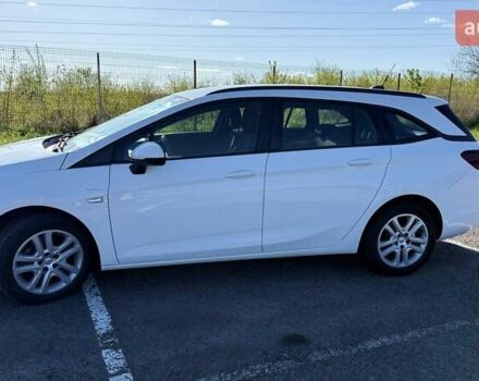 Белый Опель Астра, объемом двигателя 1.6 л и пробегом 250 тыс. км за 11000 $, фото 5 на Automoto.ua