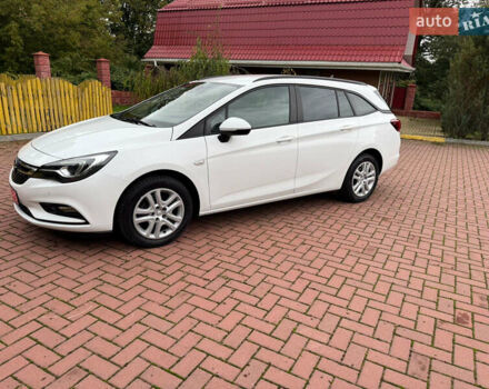 Белый Опель Астра, объемом двигателя 1.6 л и пробегом 152 тыс. км за 11100 $, фото 19 на Automoto.ua