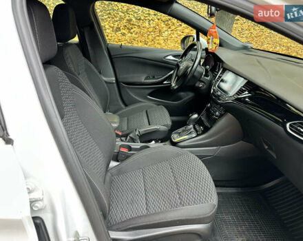 Опель Астра 2019 в Кропивницком (Кировограде) на Automoto.ua Белый Опель Астра, объемом двигателя 1.6 л и пробегом 217 тыс. км за 11500 $, фото 22 на Automoto.ua
