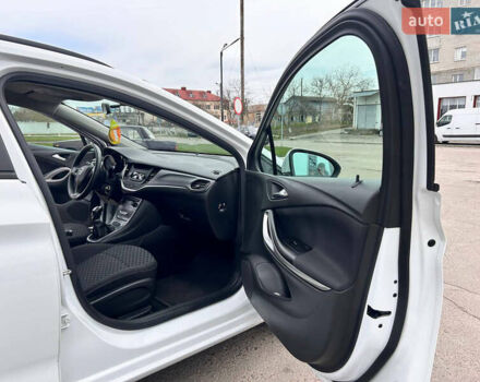 Белый Опель Астра, объемом двигателя 1.6 л и пробегом 195 тыс. км за 9899 $, фото 24 на Automoto.ua