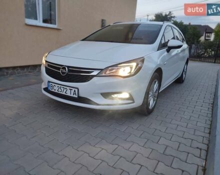 Белый Опель Астра, объемом двигателя 1.6 л и пробегом 215 тыс. км за 11600 $, фото 8 на Automoto.ua