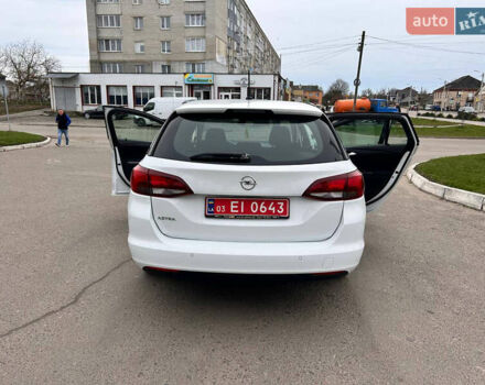 Белый Опель Астра, объемом двигателя 1.6 л и пробегом 195 тыс. км за 9899 $, фото 25 на Automoto.ua