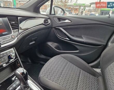 Білий Опель Астра, об'ємом двигуна 1.6 л та пробігом 217 тис. км за 11000 $, фото 17 на Automoto.ua