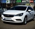 Белый Опель Астра, объемом двигателя 1.6 л и пробегом 223 тыс. км за 10800 $, фото 1 на Automoto.ua