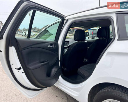 Белый Опель Астра, объемом двигателя 1.6 л и пробегом 195 тыс. км за 9899 $, фото 22 на Automoto.ua