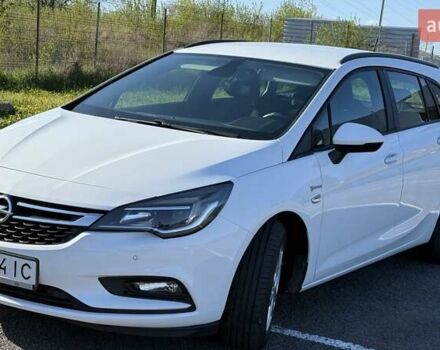 Белый Опель Астра, объемом двигателя 1.6 л и пробегом 250 тыс. км за 11000 $, фото 4 на Automoto.ua