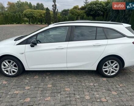 Белый Опель Астра, объемом двигателя 1.5 л и пробегом 228 тыс. км за 11900 $, фото 8 на Automoto.ua