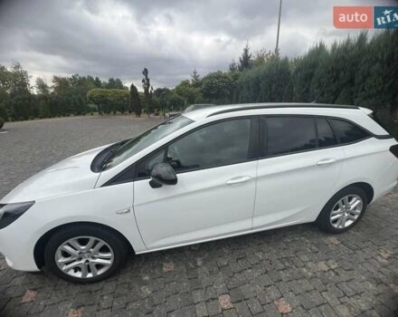 Белый Опель Астра, объемом двигателя 1.5 л и пробегом 228 тыс. км за 11900 $, фото 19 на Automoto.ua