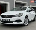 Белый Опель Астра, объемом двигателя 1.5 л и пробегом 130 тыс. км за 12499 $, фото 4 на Automoto.ua