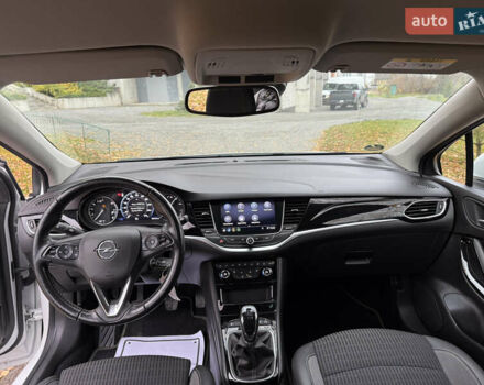 Белый Опель Астра, объемом двигателя 1.5 л и пробегом 196 тыс. км за 12400 $, фото 43 на Automoto.ua