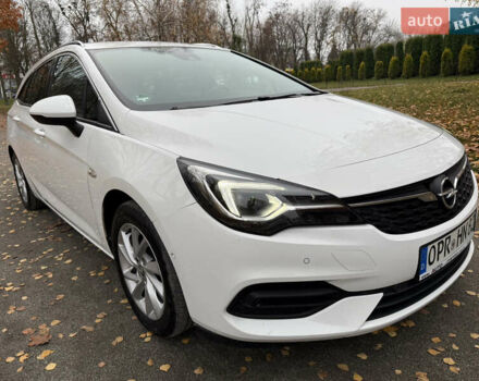 Белый Опель Астра, объемом двигателя 1.5 л и пробегом 196 тыс. км за 12400 $, фото 6 на Automoto.ua