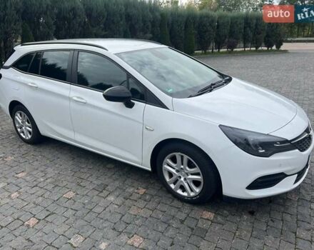 Белый Опель Астра, объемом двигателя 1.5 л и пробегом 228 тыс. км за 11900 $, фото 6 на Automoto.ua