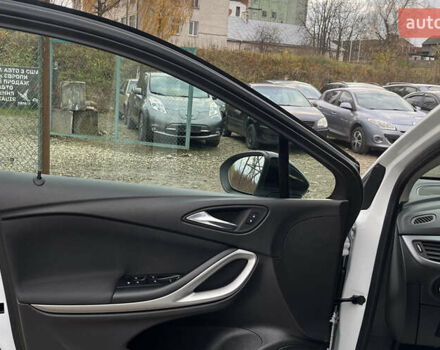 Белый Опель Астра, объемом двигателя 1.5 л и пробегом 115 тыс. км за 14600 $, фото 21 на Automoto.ua