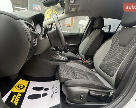 Белый Опель Астра, объемом двигателя 1.5 л и пробегом 115 тыс. км за 14600 $, фото 19 на Automoto.ua