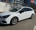Белый Опель Астра, объемом двигателя 1.5 л и пробегом 215 тыс. км за 11700 $, фото 2 на Automoto.ua