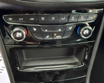 Белый Опель Астра, объемом двигателя 1.5 л и пробегом 196 тыс. км за 12400 $, фото 34 на Automoto.ua