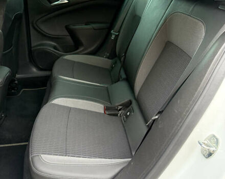 Белый Опель Астра, объемом двигателя 1.5 л и пробегом 196 тыс. км за 12400 $, фото 42 на Automoto.ua