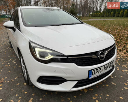 Белый Опель Астра, объемом двигателя 1.5 л и пробегом 196 тыс. км за 12400 $, фото 5 на Automoto.ua