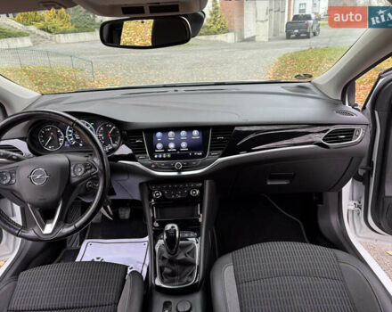 Белый Опель Астра, объемом двигателя 1.5 л и пробегом 196 тыс. км за 12400 $, фото 55 на Automoto.ua